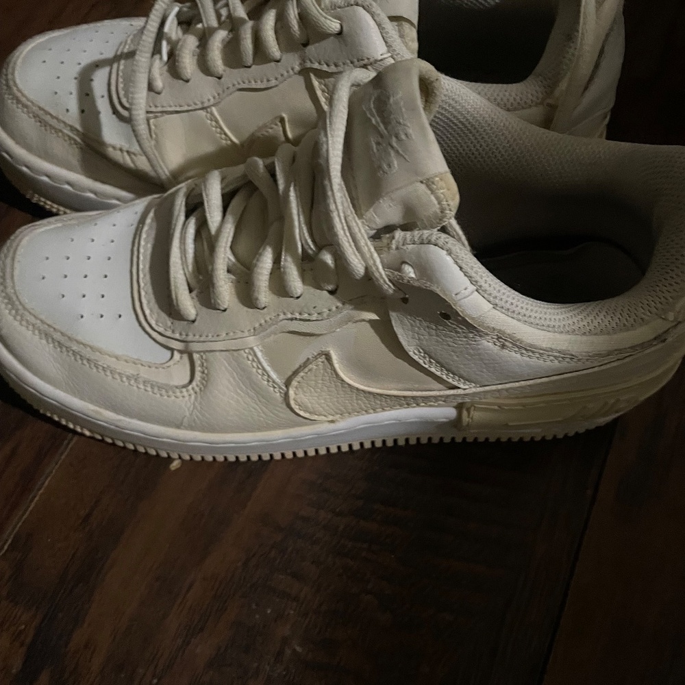 Nike Air Force - Picture 7 of 10